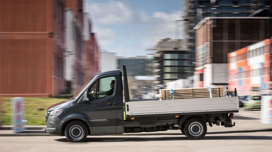  Mercedes-Benz Sprinter 316 CDI Pickup 2018 года  (WW) (фото 3 из 16)